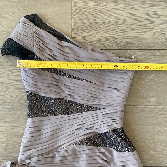 BCBG Runway event party grad dress size 0 - Picture 6 of 7